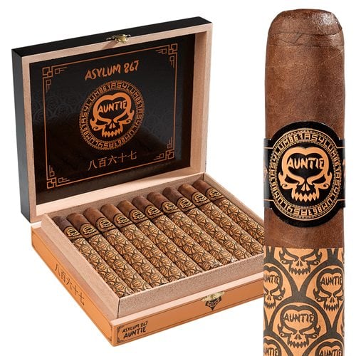 Asylum 13 867 Auntie Petite Corona, premium cigar